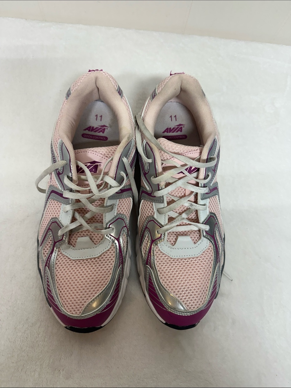 Avia Women's Light Pink and Silver Athletic Running Shoes